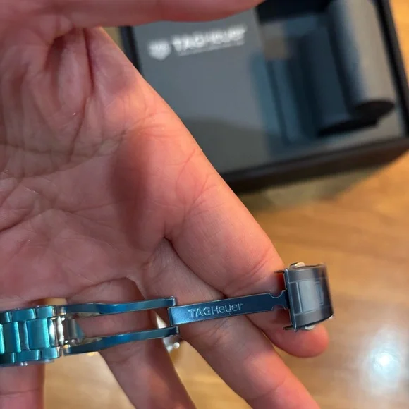 NEW - TAG HEUER Aquaracer Professional 200 Solargraph Stainless Steel Watch/34MM - Picture 7 of 16